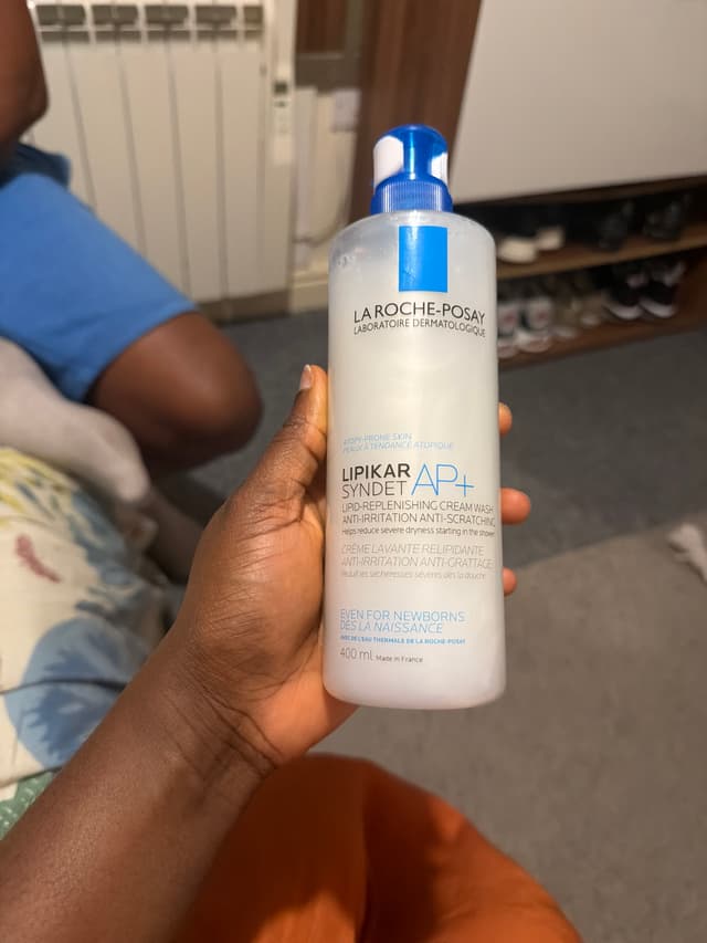 La Roche-Posay Lipikar Syndet AP+ Lipid-Replenishing Cream Wash, 400 mL - AI says Real