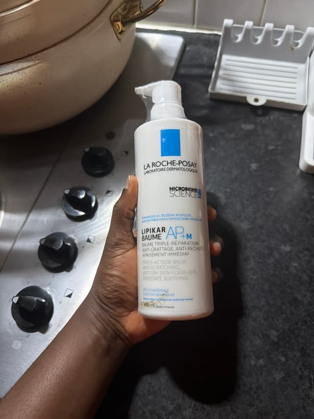 La Roche-Posay Lipikar Baume AP+M Triple-Action Balm, 400 ml - AI says Real