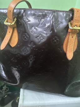 Louis Vuitton Monogram Vernis Handbag (Amarante/Dark Burgundy) - AI says Real